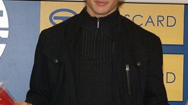 Левски преговаря с Цецо Генков