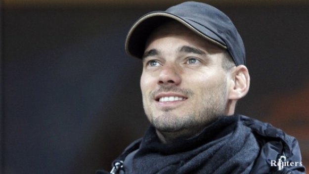 Ливърпул с интерес към Уесли Снайдер