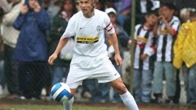 Юве загря за Ливорно с 4:0