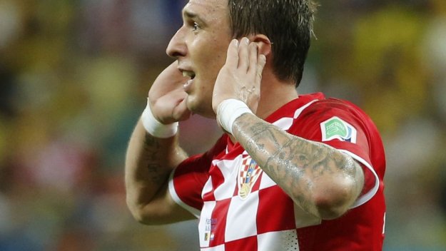 Байерн продава Манджукич на Атлетико