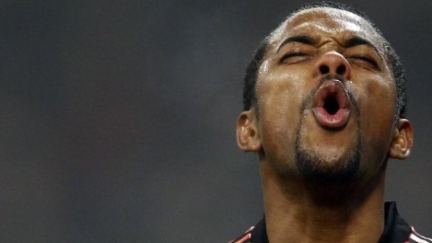 Лацио откопчи точка от Милан