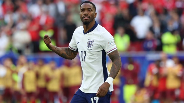 Екшън герой: Арестуваха комарджията Тони за удар с глава и счупен нос