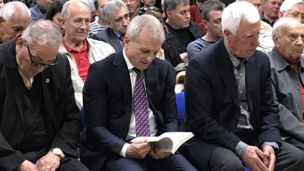 Паро представи "С ЦСКА в сърцето". Припомни победите над Аякс, Нотингам и Ливърпул