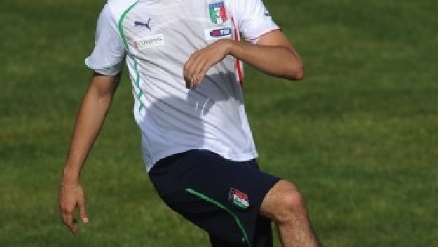 Давиде Сантон прогнозира, че отново ще играе под наем