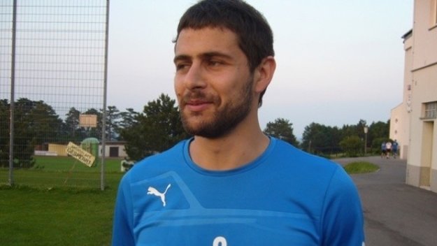 Цецо Генков взе фланелката на Наско Сираков