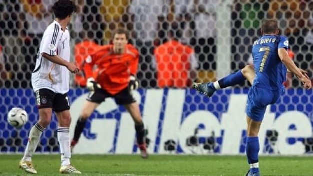 Германия тръгва за първа победа над Италия от 16 години