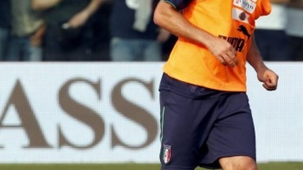 Виляреал отказал първата оферта от 20 милиона за Роси