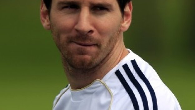 Меси гони рекорд и на Пеле