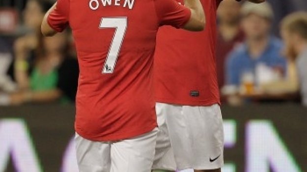 Юнайтед си отмъсти тъпкано на Лийдс, Оуен със супер мач и два гола