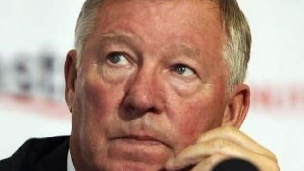 Забъркаха Карик и Андерсон в скандал с Фърги