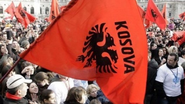 По &euro;100 хил. премия в Косово за бой над Хърватия