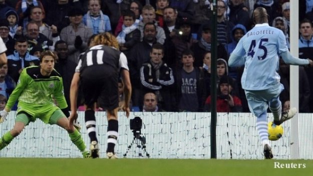 Манчестър Сити би на ходом сензацията Нюкасъл