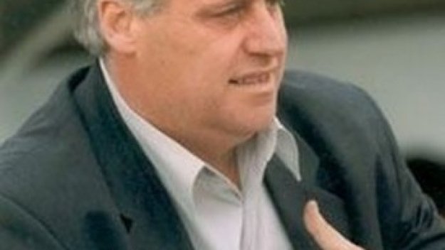 Джеки: Не разбирам защо Стойчо ухажва Батков