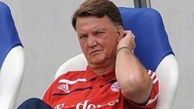 Ван Гаал: Забравихме да играем футбол