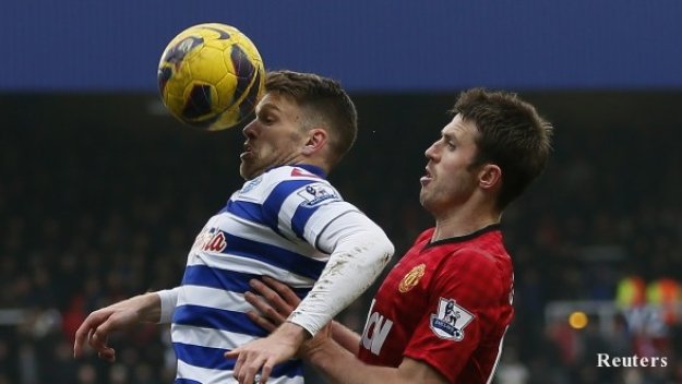 Рой Ходжсън може да използва Майкъл Карик като централен защитник