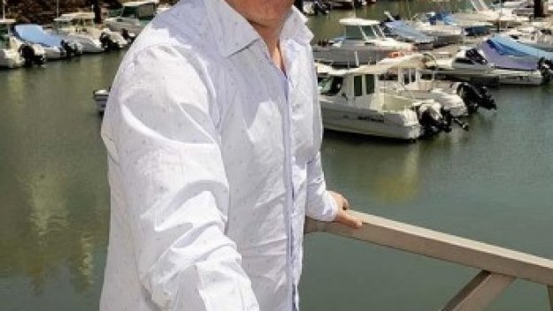 Треньорът на Хихон: Моуриньо е мошеник и злобар