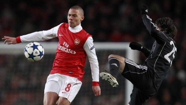 Киърън Гибс аут за 3 седмици