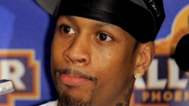 Айвърсън преговаря с Бешикташ