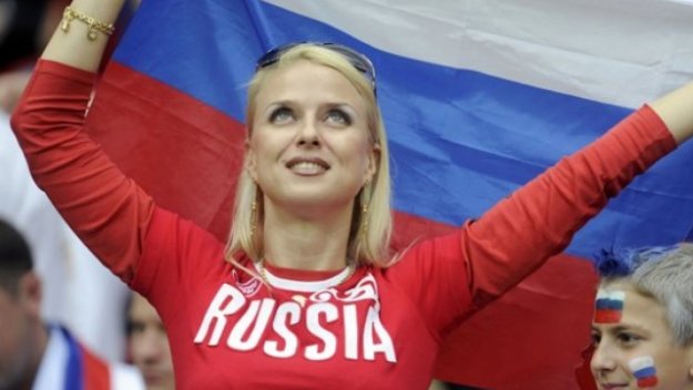 Русия удари с 4:0 Азербайджан