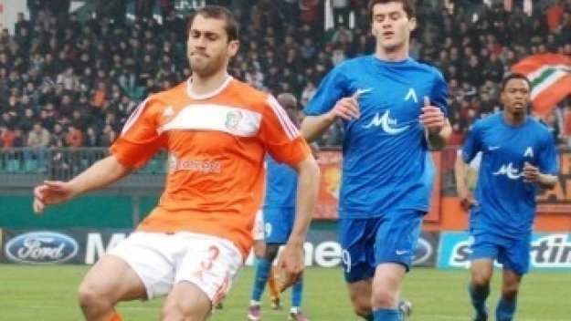 Литекс продаде национал в Украйна