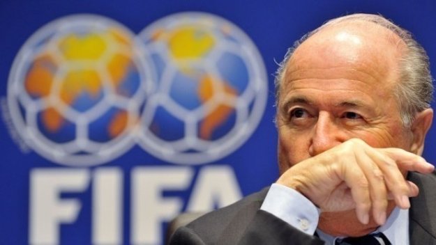 Сеп Блатер: Уейн Руни трябваше да бъде наказан