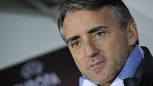 Манчини иска Манчестър Сити да окупира върха