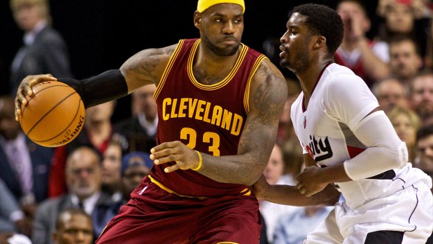 ЛеБрон със слаб мач, Кливланд отново губи