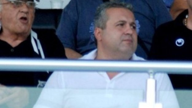 Искат от Коко Динев 50 хил. долара за Ревиво