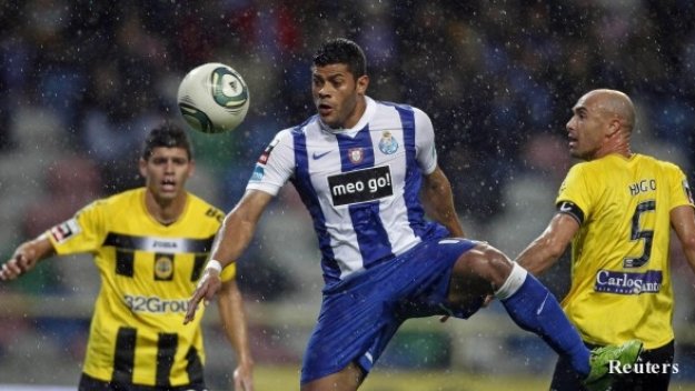 Вилаш-Боаш реши, ще привлича Хълк в Челси