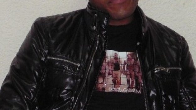 &quot;Титан&quot; нямат пари за Райс Мболи