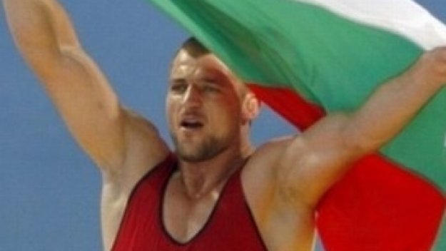 Елис Гури е борец №1 на България за 2011 година