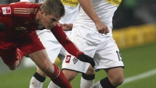 Гладбах на път да стане първият тим с &quot;хеттрик&quot; срещу Байерн от 35 г.