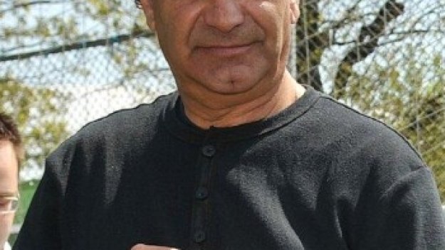 Бисер Хаздай: Идиоти ме спрягат за треньор на Левски