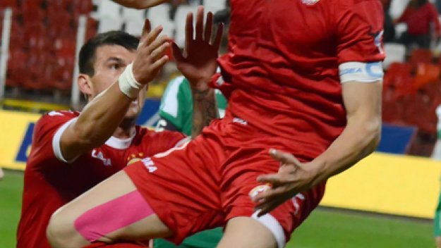 ЦСКА и Лудогорец не излъчиха победител