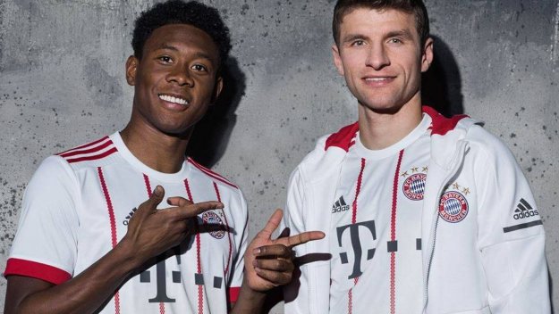 15-годишен е създал новите екипи на Байерн + СНИМКИ