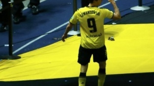 Левандовски резервиран към Борусия Дортмунд