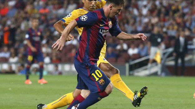 Преди точно 10 години Меси дебютира за Барса