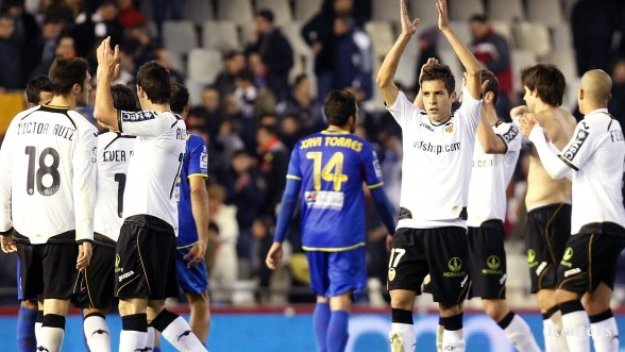 Валенсия смачка Леванте за Купата на Испания