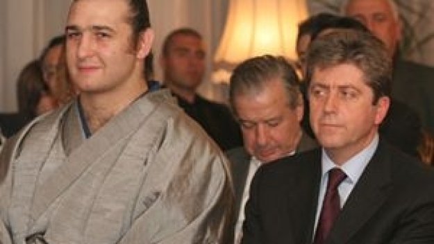 Президентът поздрави Котоошу
