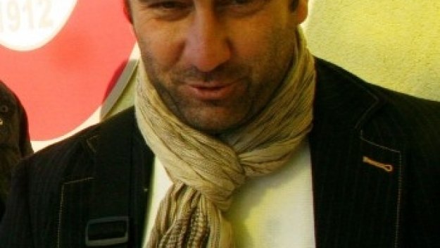 Кривия: Преговаряме с Валери Божинов