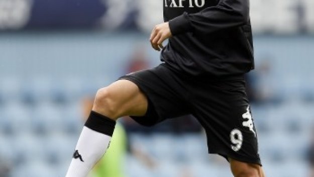 Юве направил мръсно на Фиорентина с Бербо