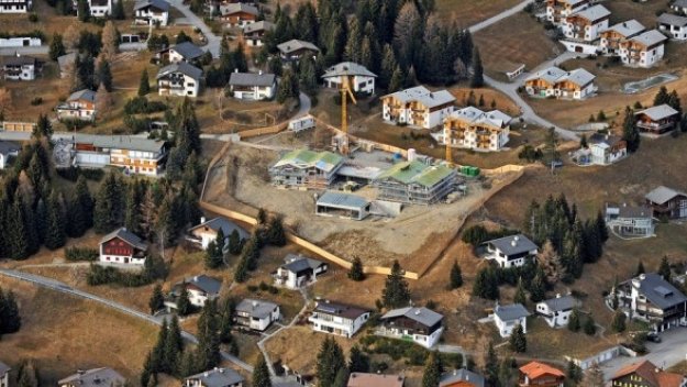Роджър Федерер си купи нова вила в швейцарските Алпи за 17,5 млн. долара