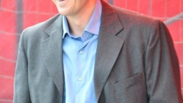 Цонко уволни Адалберт Зафиров