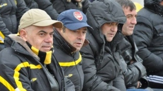 Шефът на Миньор: Може да бием и Левски