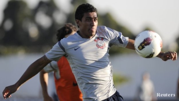 Челси се прицели в звезда на Коринтианс