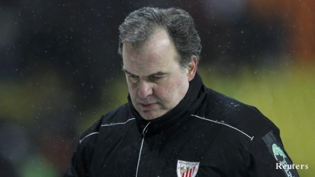 Челси търси мениджър в Испания