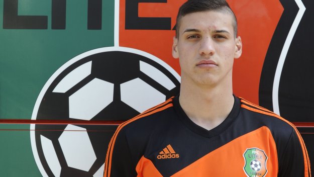 Лацио пожела играч на Литекс