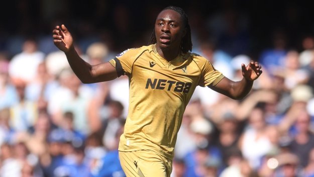 От Палас все пак не изключват раздялата със звездата си 