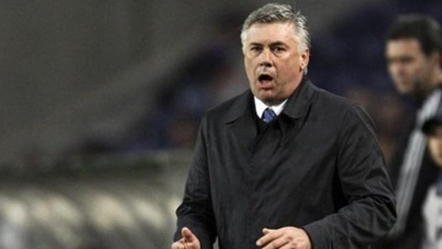 Карлето: Целият свят видя, че има дузпа, само съдията не