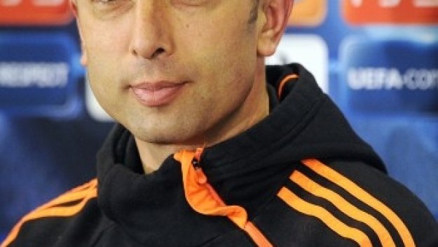 Ди Матео не подценява Бенфика